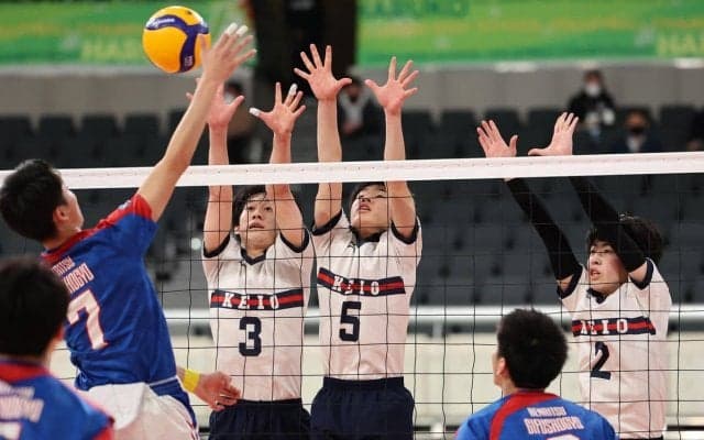 父の借り返せず　慶応ストレート負け　春高バレー