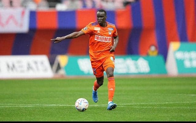 J2優勝の新潟、昨季8試合の出場にとどまったトーマス・デンと契約更新