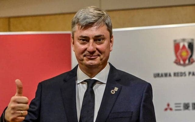 「浦和レッズで私が変えたいと思っているところ」マチェイ・スコルジャ新監督が語った、新チーム像。「ボールを失ったらできるだけ早く取り戻す」