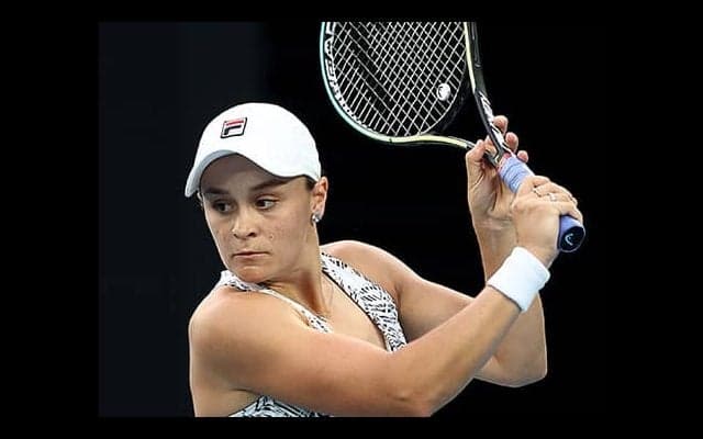 バーティ 第一子妊娠を報告