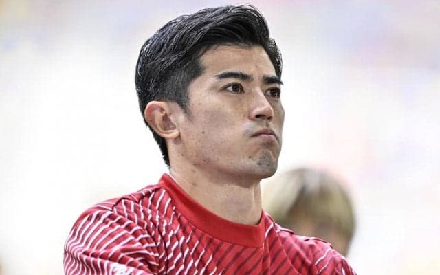 「フロンターレでは背が高く感じたのに」写真が示す日本代表・谷口彰悟のカタール挑戦の困難さ…隣には世界王者の元フランス代表MFが並び、「メンツがイカつい！」の声も