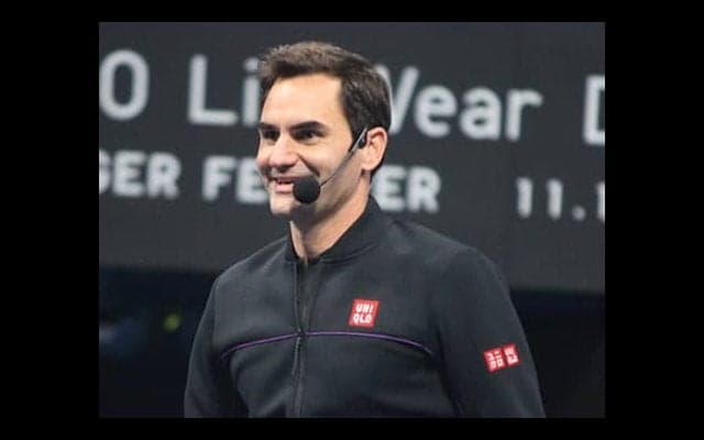  フェデラー パデルの腕前披露 