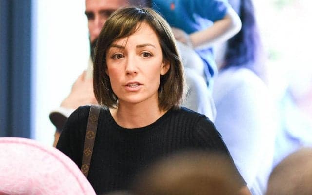 イニエスタの妻・アンナさんが妊娠？ 大きくなったお腹が目立ち、近く5人の子供の母親に