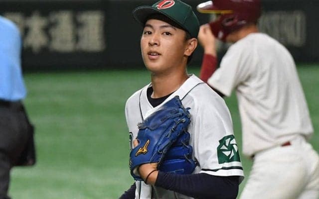 イメチェンしても「めっちゃイケメン」　短髪で際立つ目鼻立ち…ドラ1の「笑顔可愛い」