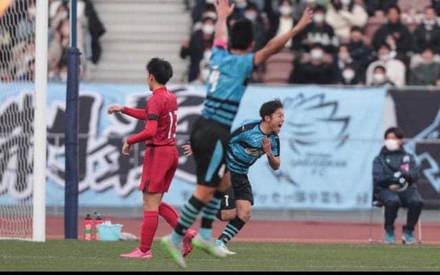 岡山学芸館が初優勝！木村匡吾の後半2発で東山を下し県勢としても初の全国制覇【高校サッカー選手権】