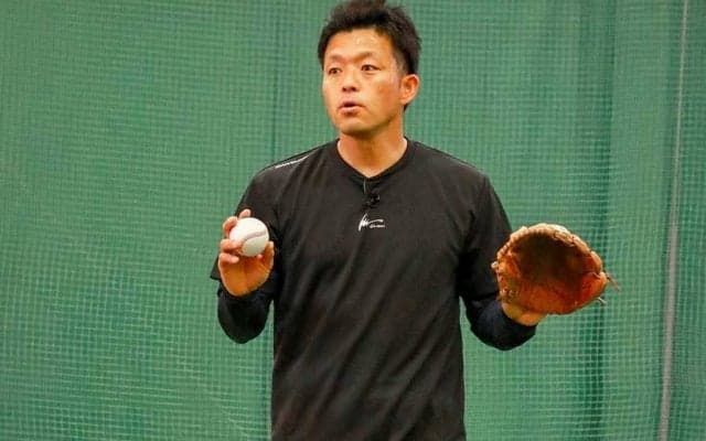 盗塁＆エンドラン時の二遊間の「ベースの入り方」　プロが教える日々の上達術