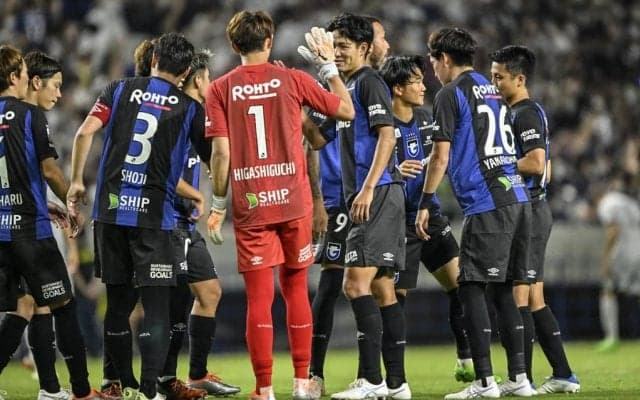 「まさかのQRコード!?」J1ガンバ大阪が今季着用の「新ユニフォーム」発表！ サプライヤー変更の新デザインは胸元にQRコード付き！