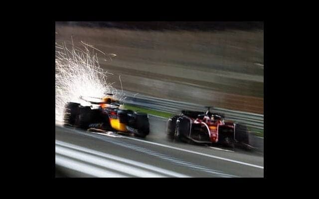 敏腕F1カメラマン２人の2022年ベストショット26枚。「上空からの面白い構図」「先陣争いのシビれた瞬間」「スタート直後のクラッシュ」