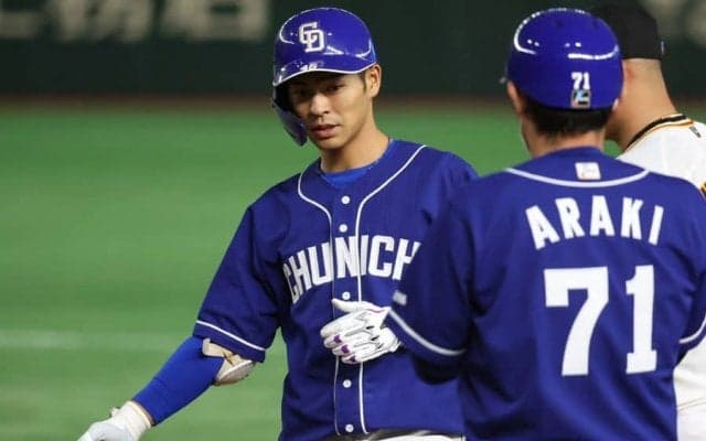 中日土田が「龍空」に登録名変更　背ネーム「RYUKU」…京田の“後釜”定位置奪取へ