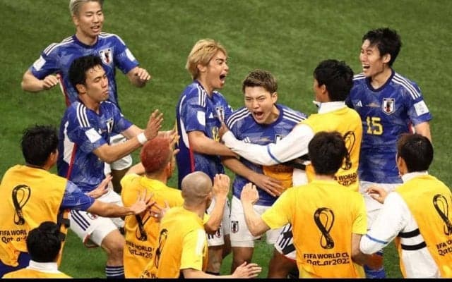 「ロスになっていたので嬉しいです」JリーグがW杯ドイツ戦の写真を一挙公開「ハイライト何回も見ちゃってます」