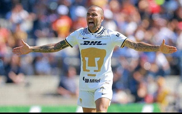 ダニ・アウベス、年末のセクハラ容疑を否定「私は何もしていない」