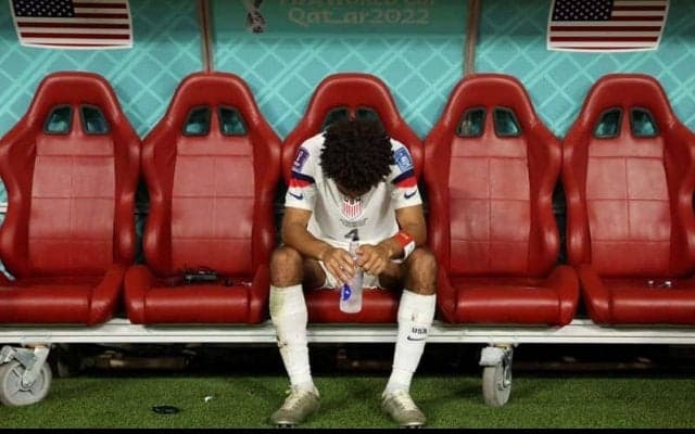 アメリカでサッカーは人気なし？代表ユニフォームが間違ってバスケコーナーに売られる現実「女子は4回W杯優勝しているのに」