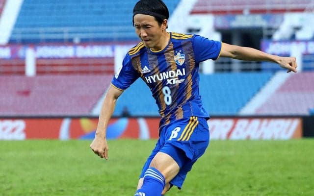 「出会った中で最悪の日本人選手」蔚山現代のホン・ミョンボ監督、優勝に貢献もライバル全北現代へ移籍した天野純を痛烈批判「彼はウソをついた」