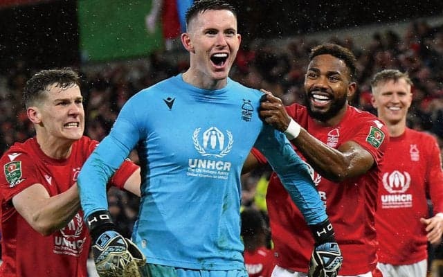 PK2本セーブも… フォレストGKヘンダーソン、EFLカップ準決勝は出場不可か