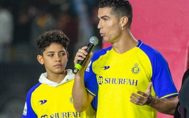 C・ロナウドの息子も父を追いユナイテッド退団、サウジアラビアのマハド・アカデミーに入団へ
