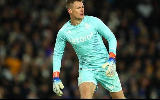 ニューベルのバイエルン復帰の可能性はゼロに！ 代理人が明言「話し合いは終わった」