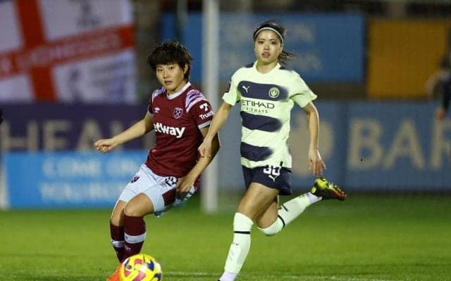 ｢デブライネより仕事してるな～｣長谷川唯の｢絶妙起点パス｣に脚光！決勝ゴールに関与で清水梨紗＆林穂之香との｢なでしこジャパン対決｣を制す…加入後マンチェスターCは無敗