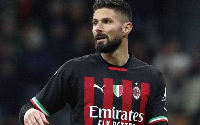 36歳ジルー、ミランとの契約延長交渉は平行線？ 希望年数に隔たり