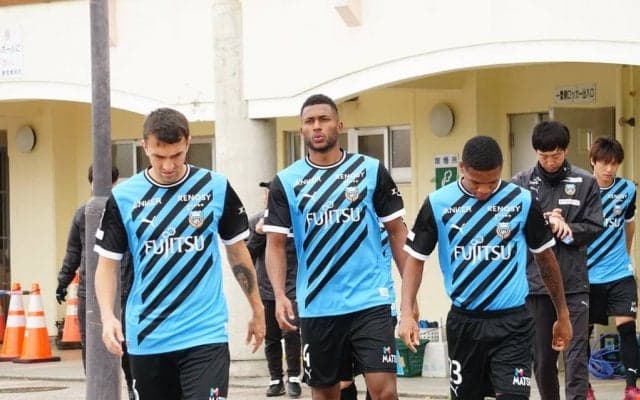 【毎日レポート! 川崎F沖縄合宿】MF橘田が新キャプテン就任後に「直らないですね」と語ったもの…車屋紳太郎、瀬川祐輔らが宿舎までジョギング帰宅