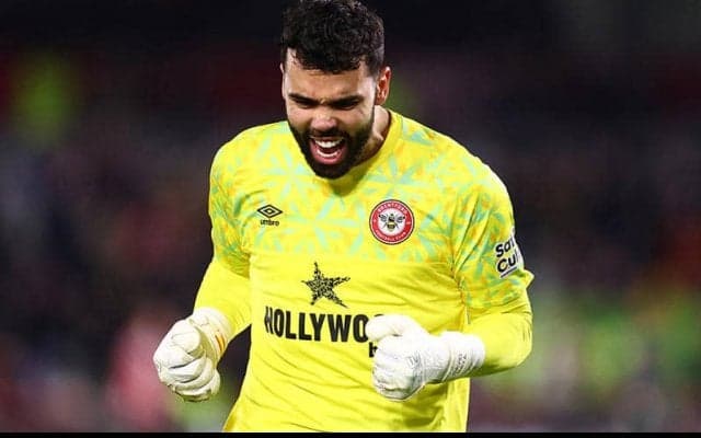 ブレントフォードのスペイン代表GKにチェルシーやユナイテッドが興味