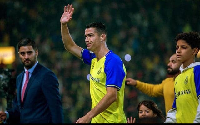 見られるかC・ロナウドvsメッシのドリームマッチ！ アル・ヒラル指揮官はスターのケガを心配