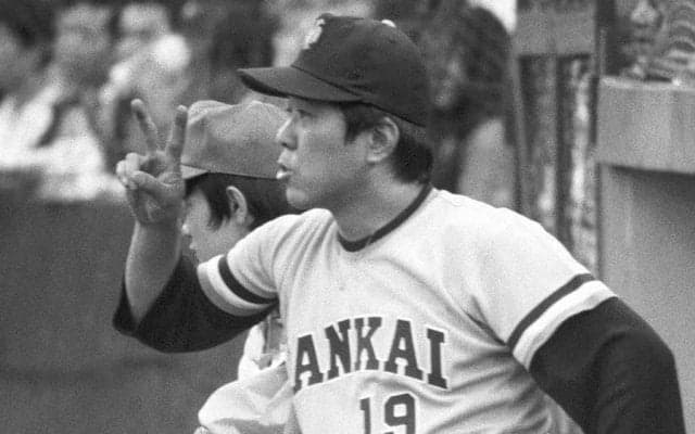 マウンドでもん絶も…「サイン、何やった？」　ミスに非情なノムさんの“鬼の形相”