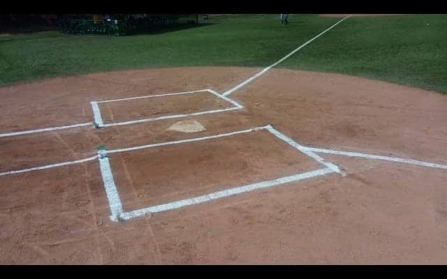 「ボールから入る勇気を持つこと」中日レジェンドが侍戦士の後輩に与えた「金言」とは
