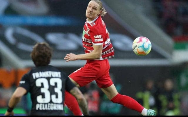 アウグスブルク、フィンランド代表MFイェンセンと2025年まで契約延長