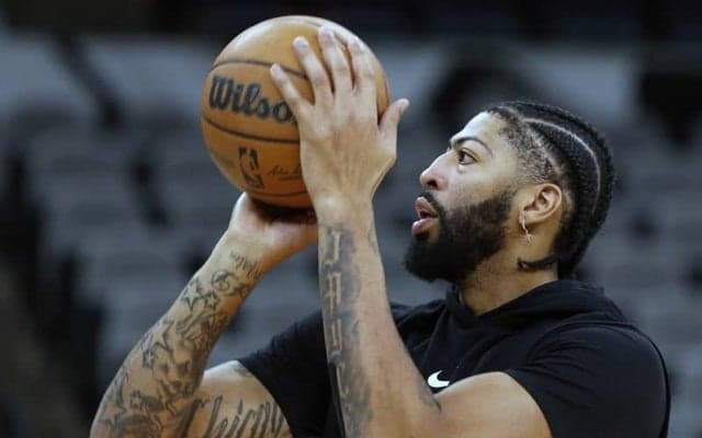 昨年12月中旬から右足のストレス損傷で欠場中のアンソニー・デイビスが来週末に復帰か