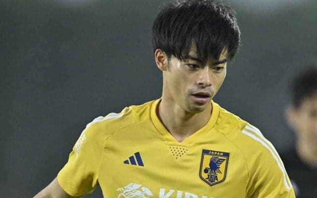 「全盛期のアンリ思い出したわ」日本代表・三笘薫がプレミアリーグで「PA外から鮮烈軌道ゴール」決めた！ 「衝撃シュート映像」に絶賛の声が並ぶ……今季リーグ戦4発目