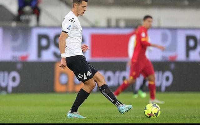 キヴィオル代理人がアーセナル移籍を認める「ユナイテッド戦のVIP席に彼はいる」