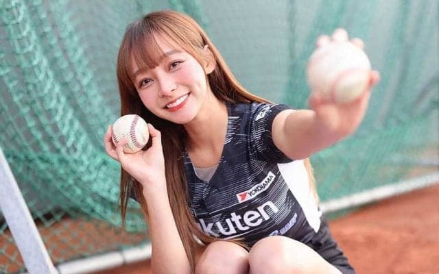 童顔＆抜群スタイルの衝撃ギャップ　台湾が生んだ“奇跡のチア”林襄が放つ魅力