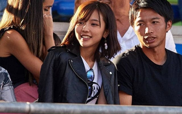 「可愛すぎます天使」柴崎岳の妻・真野恵里菜さんのイメチェンを上田綺世の妻・由布菜月さんも大絶賛！人生初のセルフカラーは大成功