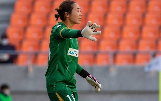 「私が守りきれば、負けることはない。GK松本真未子は冷静なプレーに、熱い思いを忍ばせる」