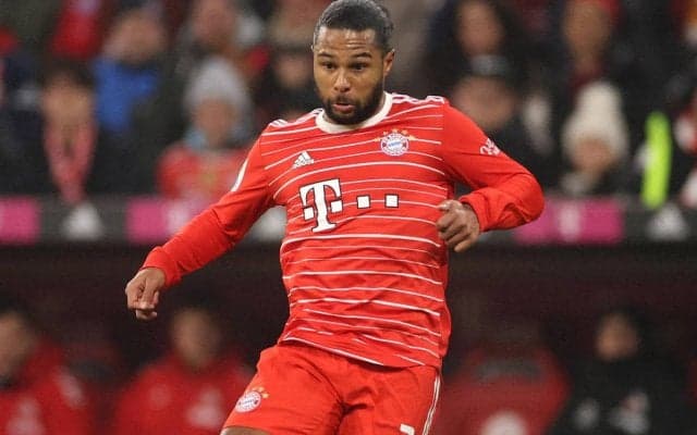 ケルン戦HTで交代のニャブリ、中3日連戦中にパリコレ強攻参加の事実　指揮官事前に苦言も…