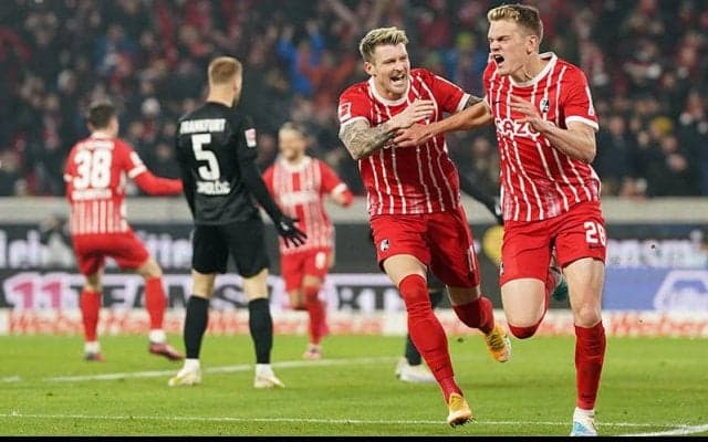 堂安と鎌田が先発、上位対決はフライブルク優勢もフランクフルトがコロ・ムアニの一撃でドロー《ブンデスリーガ》