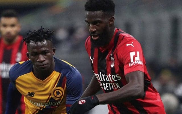 今季出場ゼロ… ミラン構想外のバカヨコ、トルコ行き了承も金銭面で不満？