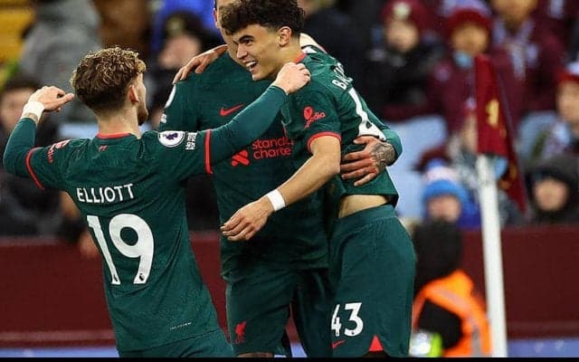 リバプール、今季ブレイクの18歳MFバイチェティッチと新契約締結！