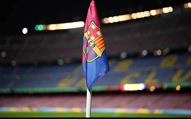 バルセロナ、先日トップデビューのFWアラルコンと契約延長！