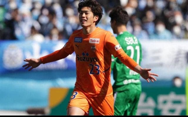 ストラスブール、清水MF鈴木唯人の獲得を正式発表！｢僕にとって、とても大切な日｣