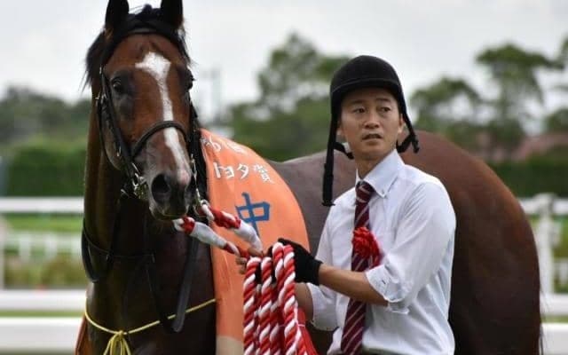 【日曜馬場傾向】中京芝は意外に!?内が伸びる グルーヴィット＆岩田康騎手のイン差しがあるぞ