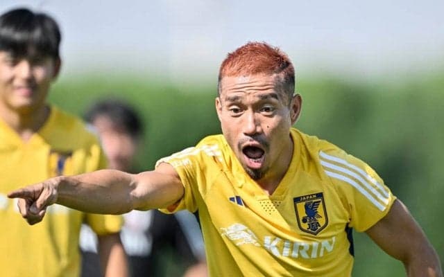 「まだ照れがあるね」長友佑都＆妻・平愛梨の「新婚ホヤホヤ2ショット」が話題に！ 「素敵なご夫婦」などファンからも反応多数