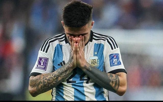 エンソ・フェルナンデス慰留成功のベンフィカ、契約解除金の増額を検討か