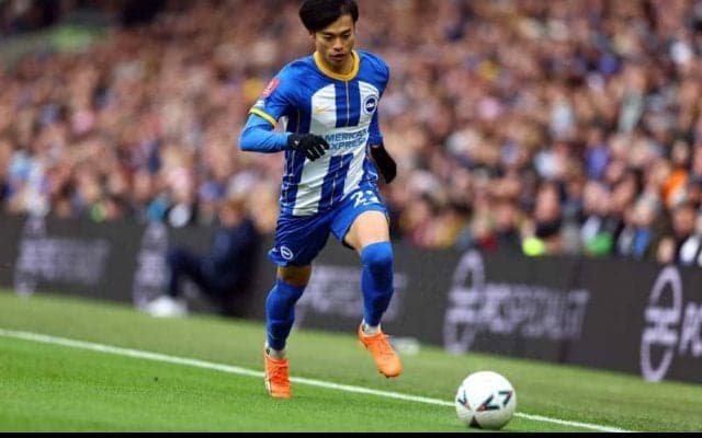 「こっちもえぐい」「ゴールより好き」三笘薫、芸術のようなアウトサイドクロスが称賛の嵐！惜しくもアシストにはならずも「モドリッチか」