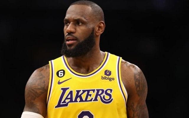 レイカーズのレブロン・ジェームズ、アンソニー・デイビスがネッツ戦を欠場