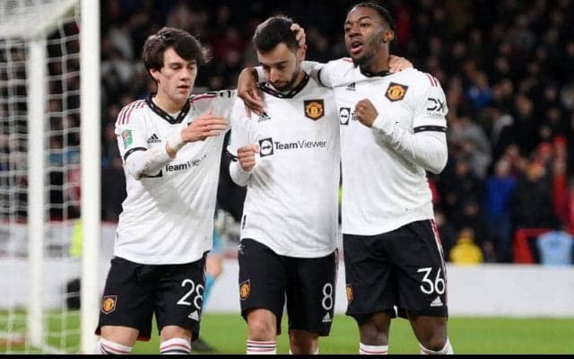 キープか、レンタルか…ユナイテッドがエランガとペリストリの去就を決断へ