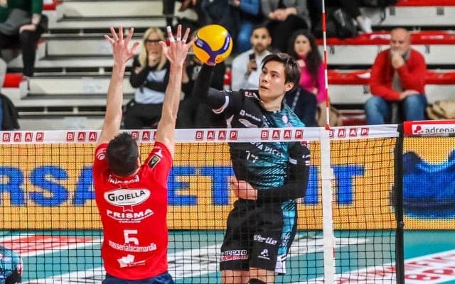 パドヴァの髙橋　フルセットで逆転負け