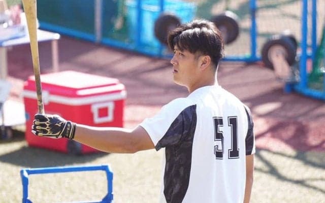 空から落ちてこない白球「うわーすごい」　杉谷拳士氏が期待する和製大砲「30発」