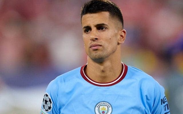 バイエルンがシティのポルトガル代表DFカンセロをレンタル移籍で獲得、98.8億円の買取オプション付き