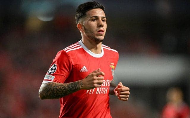 チェルシー、エンソ・フェルナンデス獲得に向けリスボンでのメディカルチェックを準備